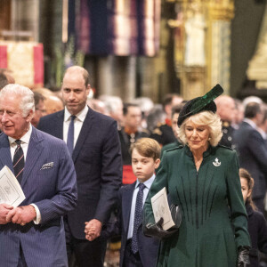 Le prince Charles, prince de Galles, Camilla Parker Bowles, duchesse de Cornouailles, Le prince William, duc de Cambridge, Le prince George de Cambridge, Catherine (Kate) Middleton, duchesse de Cambridge, - Service d'action de grâce en hommage au prince Philip, duc d'Edimbourg, à l'abbaye de Westminster à Londres, le 29 mars 2022.