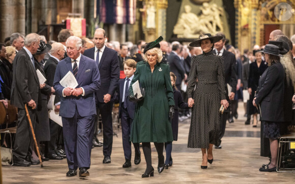 Le prince Charles, prince de Galles, Camilla Parker Bowles, duchesse de Cornouailles, Le prince William, duc de Cambridge, Le prince George de Cambridge, Catherine (Kate) Middleton, duchesse de Cambridge, - Service d'action de grâce en hommage au prince Philip, duc d'Edimbourg, à l'abbaye de Westminster à Londres, le 29 mars 2022.