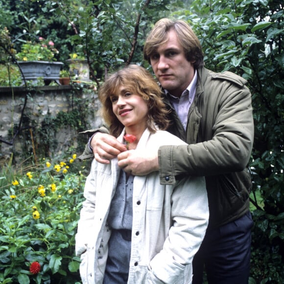 En France, à Paris, rendez-vous avec Gérard DEPARDIEU et sa femme Elisabeth à leur domicile. Octobre 1984 © Michel Ristroph via Bestimage 