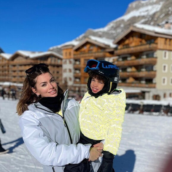 Mélanie Da Cruz avec son fils Swan