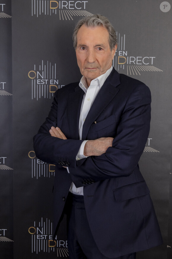 Exclusif - Jean-Jacques Bourdin (RMC/BFM) - Backstage de l'enregistrement de l'émission "On Est En Direct" (OEED), Spéciale 100 ans de la radio, présentée par L.Ruquier, diffusée sur France 2 le 8 mai 2021