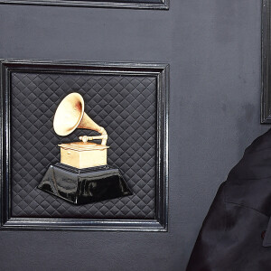 Billie Eilish au photocall de la 64ème édition des Grammy Awards au MGM Grand Garden à Las Vegas le 3 avril 2022. 