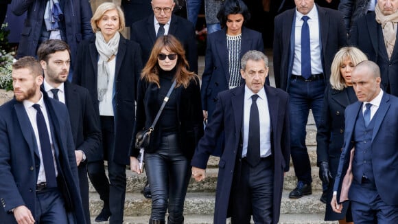Nicolas Sarkozy hué et dans une "colère froide" : Carla Bruni réagit !
