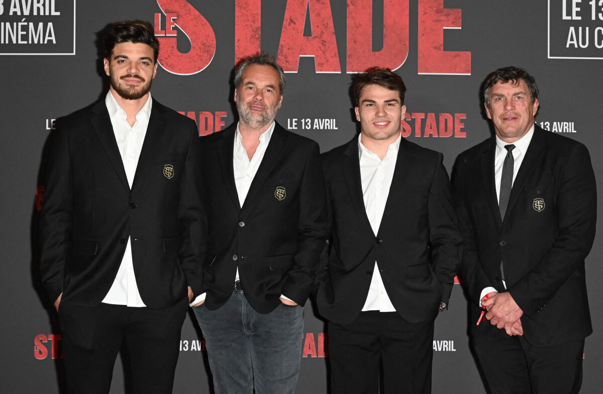 photo-romain-ntamack-ugo-mola-antoine-dupont-didier-lacroix