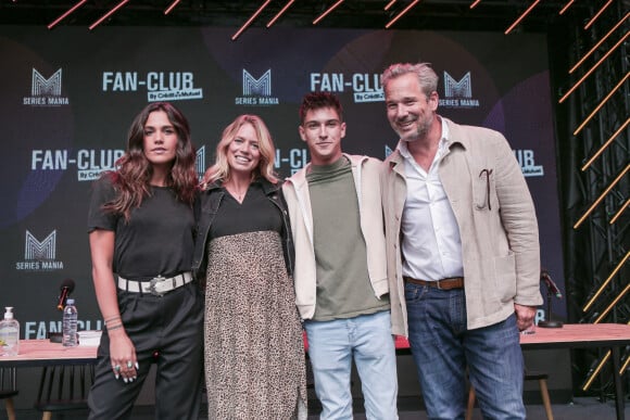 Naïma Rodric, Aurore Delplace (enceinte), Teïlo Azaïs, Fabrice Deville - Rencontre avec le cast de la série "Un si grand soleil" lors du Festival Series Mania à Lille le 30 aout 2021. © Stéphan Vansteenkiste/Bestimage