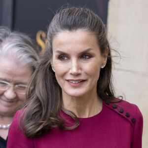 La reine Letizia d'Espagne - Inauguration de la galerie "The Spanish Art Gallery" à Bishop Auckland, Royaume Uni, le 5 avril 2022.