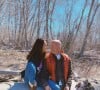 Bruce Willis et sa femme Emma partagent une balade dans la forêt en amoureux @ Instagram / Emma Willis