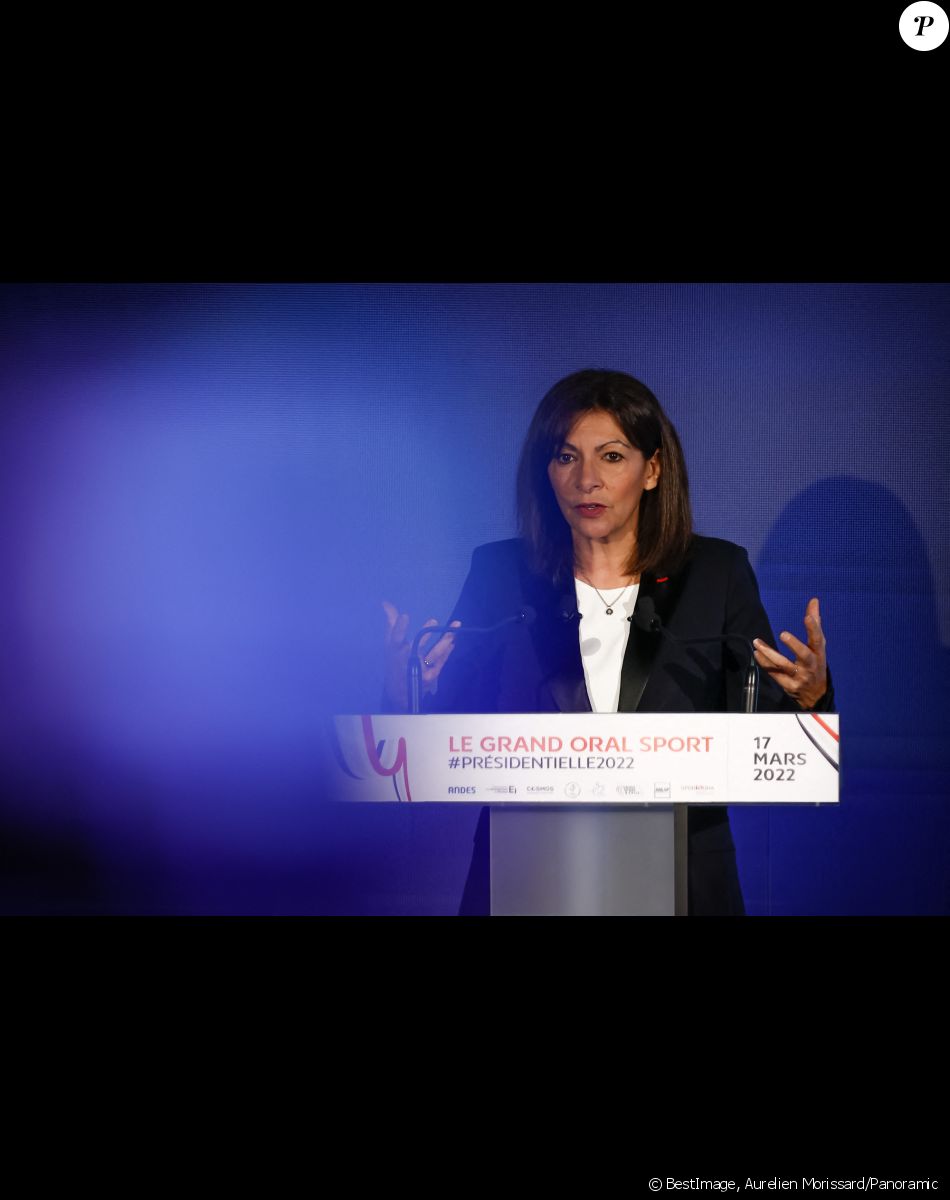 Anne Hidalgo, maire de Paris et candidate PS à l'élection présidentielle 2022 lors du Grand Oral Sport des candidats à la présidentielle 2022 devant le CNOSF à Paris, France, le 17 mars 2022. © Aurelien Morissard/Panoramic/Bestimage
