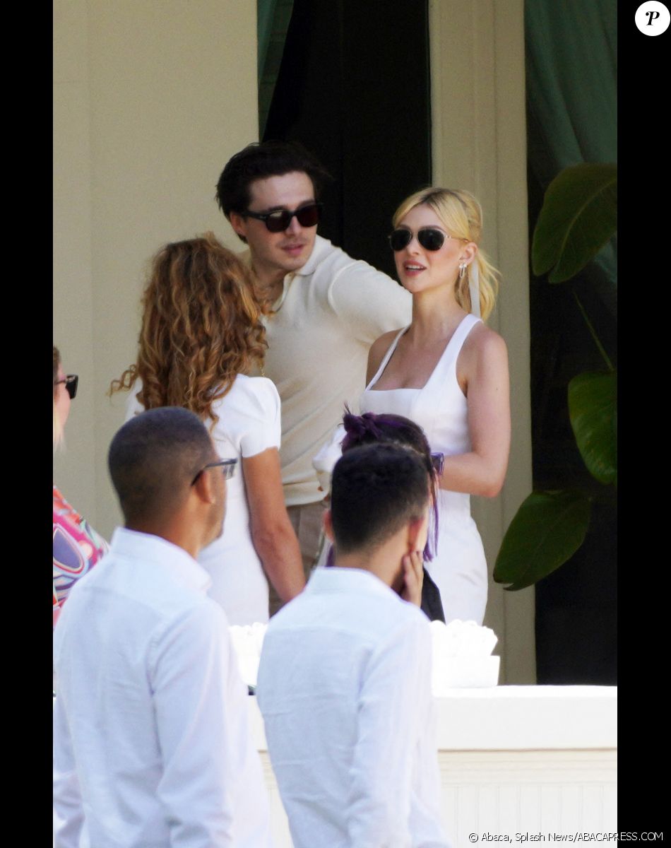 Les jeunes mariés Nicola Peltz et Brooklyn Beckham au brunch post-mariage / Splash News/ABACAPRESS.COM