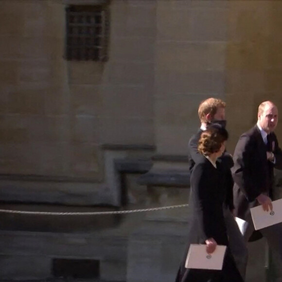 Le prince William, duc de Cambridge, et le prince Harry, duc de Sussex, Sorties des funérailles du prince Philip, duc d'Edimbourg à la chapelle Saint-Georges du château de Windsor, Royaume Uni, le 17 avril 2021. 