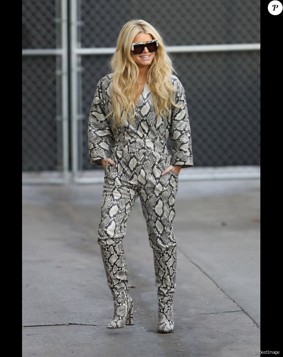 Jessica Simpson arrive à l'émission "Jimmy Kimmel Live!" à Los Angeles, le 29 janvier 2020.