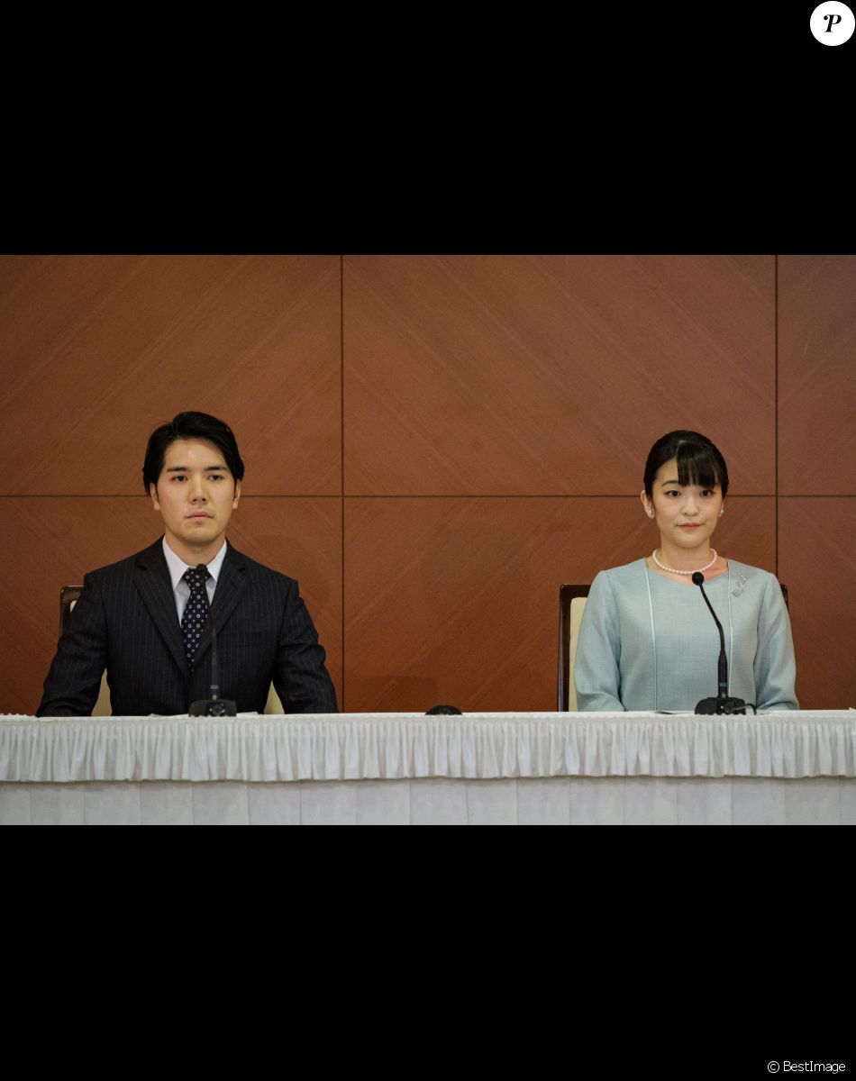 La princesse Mako, nièce de l'empereur du Japon, donne une conférence de presse pour annoncer son mariage avec Kei Komuro au Grand Arc Hotel à Tokyo le 26 octobre 2021. © POOL via ZUMA Press Wire / Bestimage