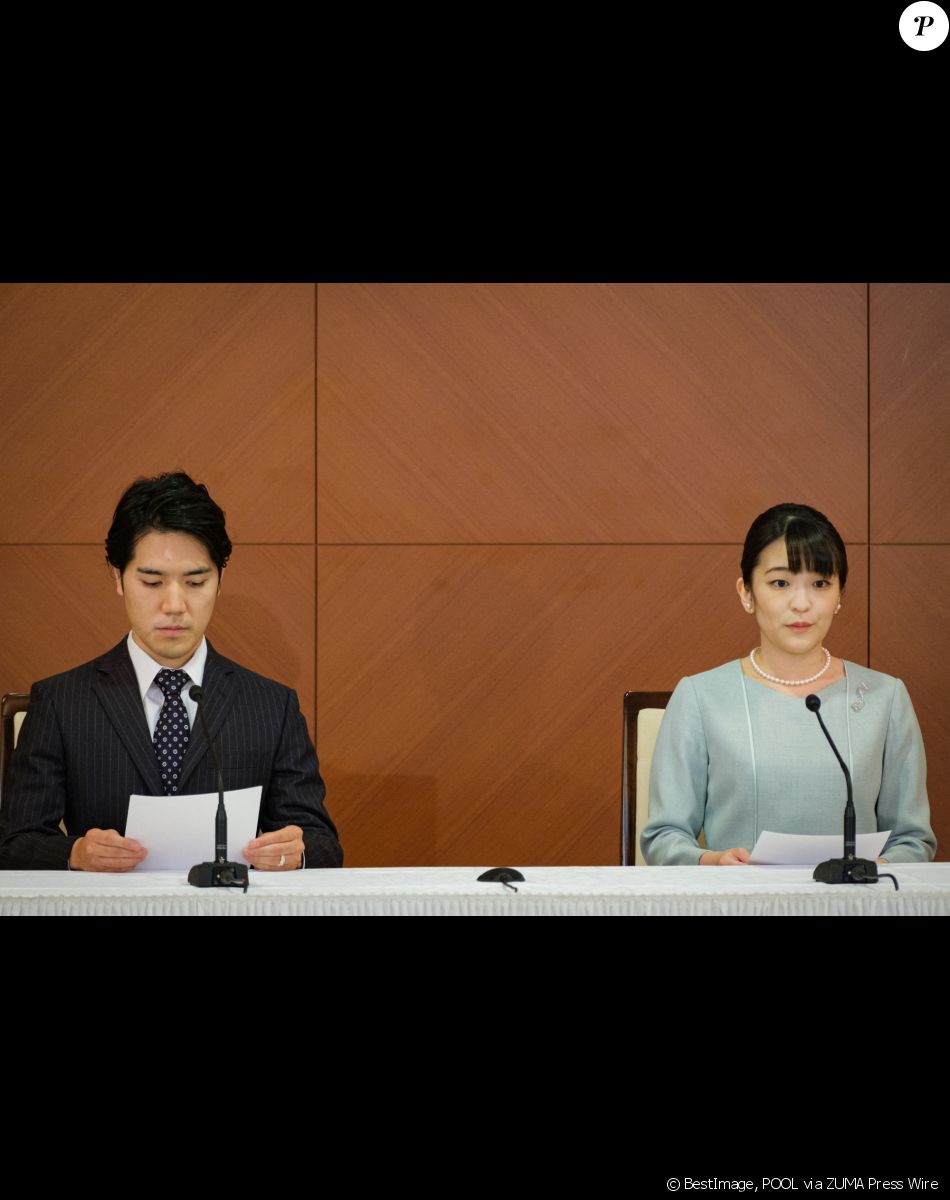 La princesse Mako, nièce de l'empereur du Japon, donne une conférence de presse pour annoncer son mariage avec Kei Komuro au Grand Arc Hotel à Tokyo le 26 octobre 2021. © POOL via ZUMA Press Wire / Bestimage
