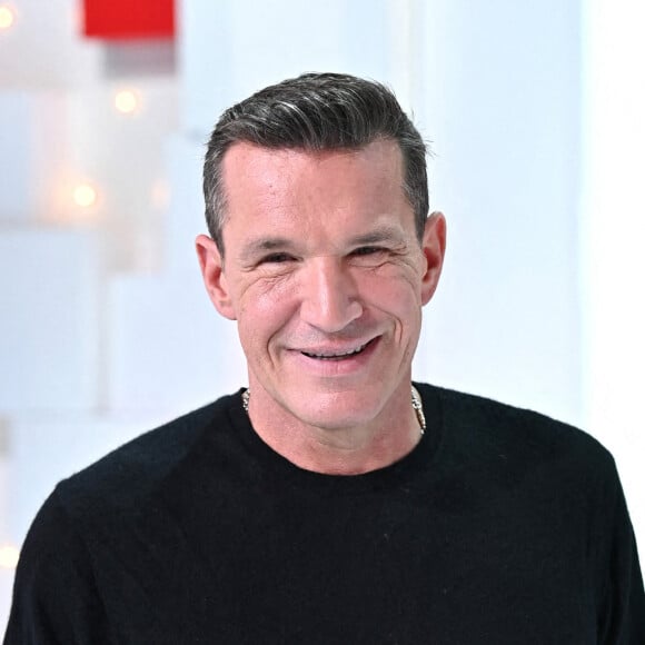 Exclusif - Benjamin Castaldi lors de l'enregistrement de l'émission "Vivement Dimanche spéciale Yves Montand" au Studio Gabriel à Paris, présentée par M.Drucker et diffusée le 14 novembre sur France 2. Le 28 octobre 2021 © Guillaume Gaffiot / Bestimage 