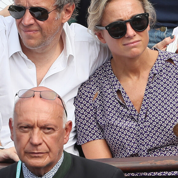 Arthur Sadoun et sa femme Anne-Sophie Lapix dans les tribunes des Internationaux de France de Tennis de Roland Garros à Paris. Le 9 juin 2018