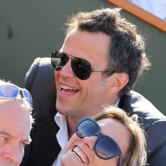 Anne-Sophie Lapix et son mari Arthur Sadoun à Roland Garros en 2012