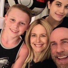 Kelly Preston, John Travolta et leurs enfants Ella et Ben sur Instagram. Le 22 juin 2020.