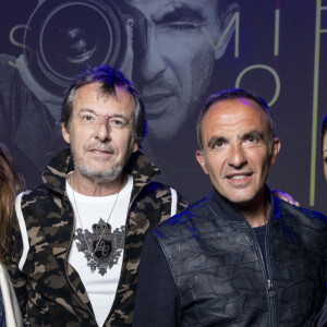 Exclusif - Jean-Luc Reichmann et sa femme Nathalie Lecoultre, Nikos Aliagas et sa femme Tina Grigoriou - Vernissage de l'exposition photographique de Nikos Aliagas "Regards Miroirs" à la Seine Musicale à Boulogne-Billancourt. © Cyril Moreau/Bestimage