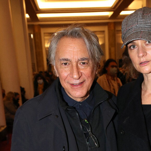 Exclusif - Richard Berry et sa femme Pascale Louange - People lors de la représentation du ballet de danse "Mosaïques" de J.Lestel à la Salle Pleyel à Paris. Le 16 février 2022 © Bertrand Rindoff Petroff / Bestimage 