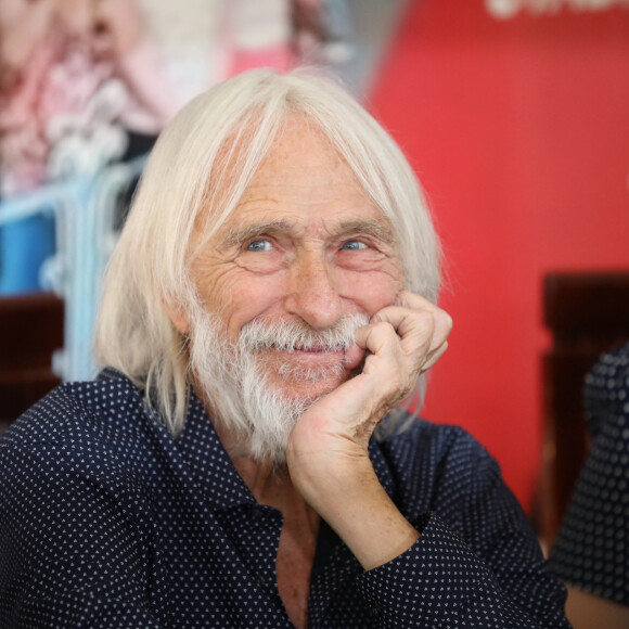 Pierre Richard participe au Festival du Film Crystal Spring à Iessentouki en Russie, le 20 juillet 2019.