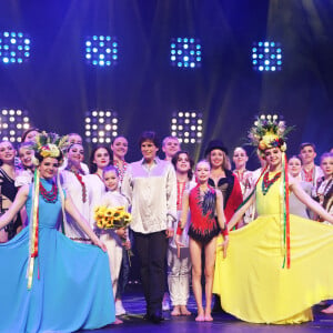 La princesse Stéphanie de Monaco assiste, avec ses filles et ses neveux, à la représentation des élèves de l'école du cirque de Kiev au Festival du cirque de Monte-Carlo, le 16 avril 2022. 