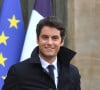Gabriel Attal à la sortie du Conseil des ministres au Palais de l'Élysée à Paris le 13 avril 2022