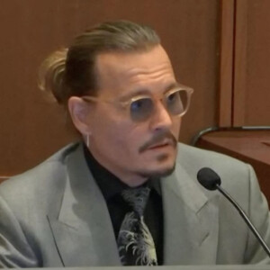 Johnny Depp lors de son procès contre Amber Heard à Los Angeles.