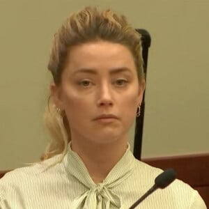 5ème jour du procès de Johnny Depp et Amber Heard le 19 avril 2022. C'est l'un des procès les médiatiques du moment et pour cause. Pour la seconde fois en 2 ans, Amber Heard et Johnny Depp se déchirent au tribunal.