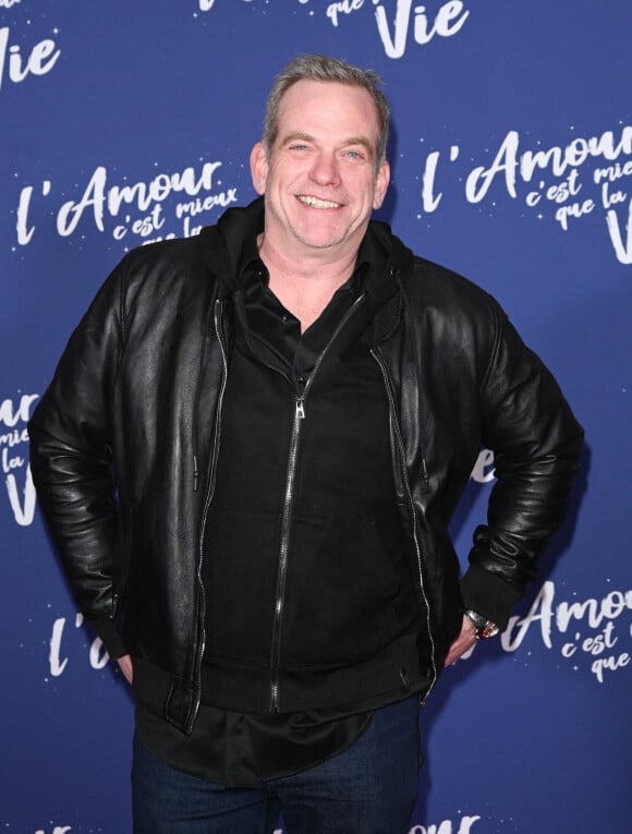 Garou - Avant-première du film "L'amour c'est mieux que la vie" réalisé par C. Lelouch dont c'est le 50ème film au cinéma UGC Normandie à Paris le 17 janvier 2022. © Coadic Guirec/Bestimage 