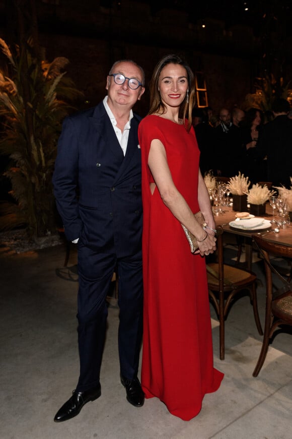 Piero Lissoni, Veronica Gaido - Les célébrités au dîner "Valentino" lors de la 59ème Biennale de Venise, le 22 avril 2022. 