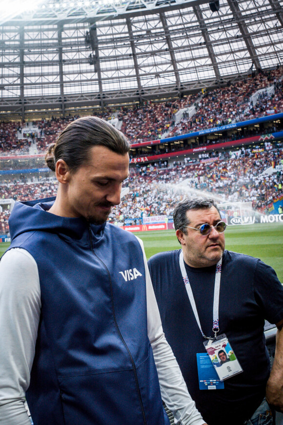 Zlatan Ibrahimovic et son agent Mino Raiola lors du match de coupe du monde de l'Allemagne contre le Mexique au Stade Loujniki à Moscou, Russie. © Cyril Moreau/Bestimage