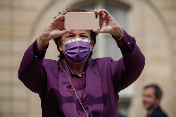 Roselyne Bachelot, ministre de la Culture à la sortie du conseil des ministres, au palais de l'Elysée, à Paris, France, le 28 avril 2022.