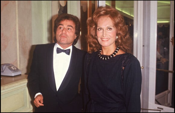 Archives - Orlando et Dalida en soirée à Paris en 1983