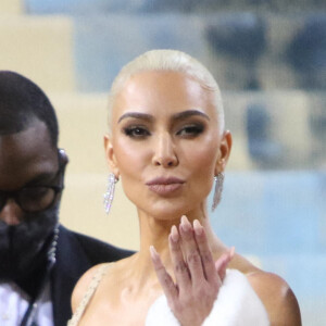 Kim Kardashian - Les célébrités arrivent à la soirée du "MET Gala 2022" à New York, le 2 mai 2022. 