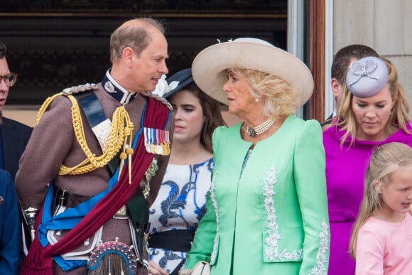 Camilla Parker Bowles, duchesse de Cornouailles et le prince Edward - La famille royale au balcon du palais de Buckingham lors de la parade Trooping the Colour 2019, célébrant le 93ème anniversaire de la reine Elisabeth II, Londres, le 8 juin 2019. 