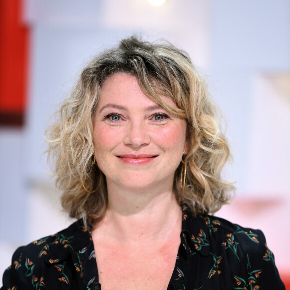 Exclusif - Cécile Bois - Enregistrement de l'émission "Vivement Dimanche prochain" au studio Gabriel à Paris, présentée par M.Drucker et diffusée le 28 avril 2019 sur France 2. Le 10 avril 2019 © Guillaume Gaffiot / Bestimage