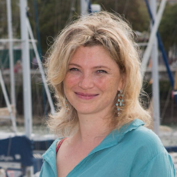 Cécile Bois au photocall du film "Envers et contre tous" lors du 17ème Festival de Fiction TV de La Rochelle. Le 11 septembre 2015