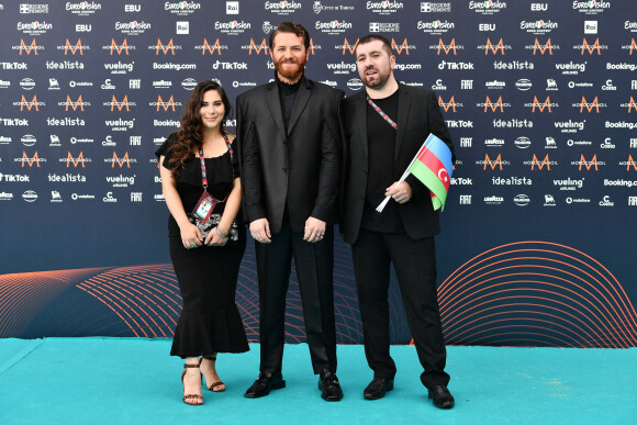 Azerbaijan: Nadir Rustamli au photocall de "l'Eurovision 2022" à Turin, le 8 mai 2022.