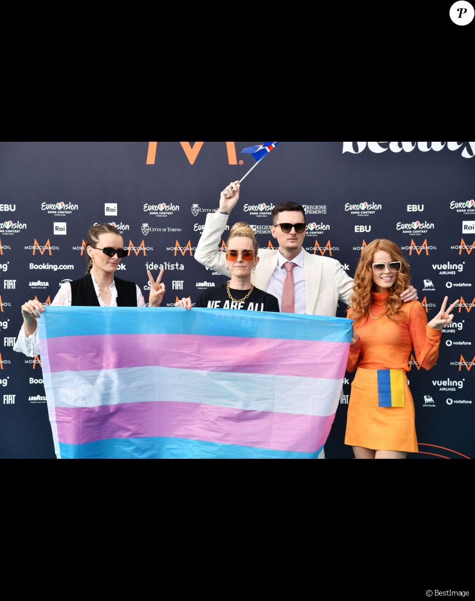 Islanda: Systur au photocall de "l'Eurovision 2022" à Turin, le 8 mai 2022.