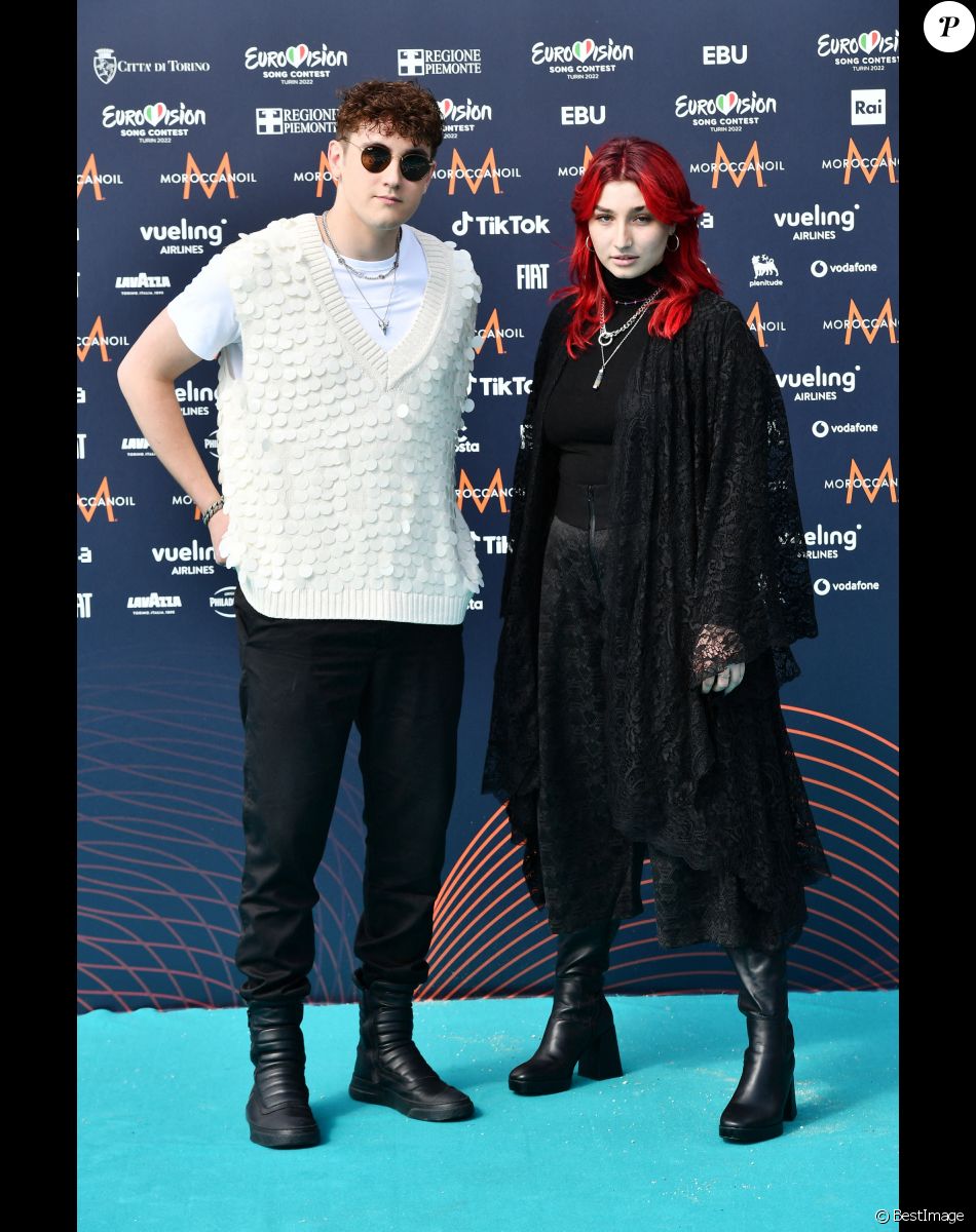 Austria: LUM!X feat. Pia Maria au photocall de "l'Eurovision 2022" à Turin, le 8 mai 2022.