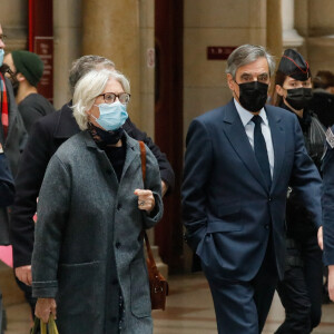 Pénélope Fillon et François Fillon arrivent pour le dernier jour du procès dit des "emplois fictifs" au palais de Justice à Paris, France, le 30 novembre 2021. © Christophe Clovis/Bestimage