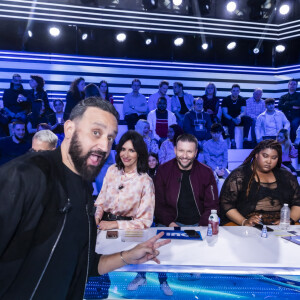 Cyril Hanouna, Géraldine Maillet, Raymond Aabou, Sandra Bello, Gilles Verdez - Enregistrement de l'émission "Touche Pas à Mon Poste (TPMP)", diffusée en direct sur C8 le 31 mars © Jack Tribeca / Bestimage 