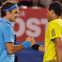 Jo-Wilfried Tsonga, durement corrigé par le Maître Federer : "C'est énervant, mais c'est beau"...