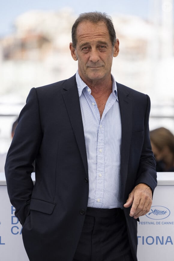 Vincent Lindon au photocall du film Titane lors du 74ème festival international du film de Cannes le 14 juillet 2021