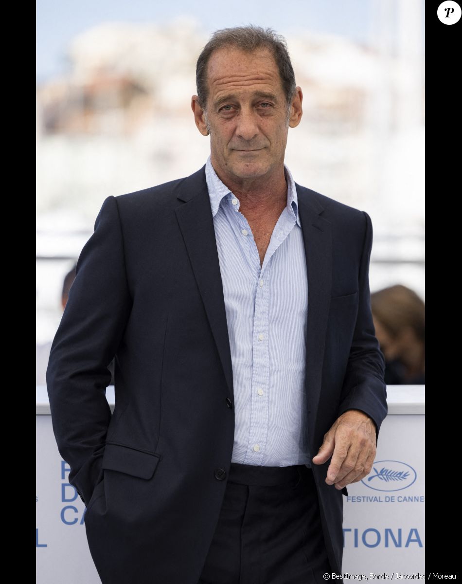 Vincent Lindon au photocall du film Titane lors du 74ème festival international du film de Cannes le 14 juillet 2021