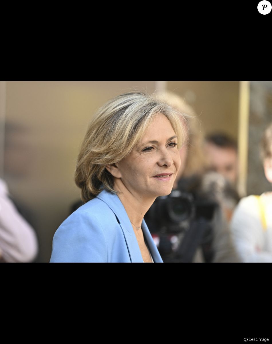 Valérie Pécresse, présidente de la Region Ile de France - V.Pécresse, présidente de la région Ile-de-France, inaugure la 2 ème édition de la Biennale d'architecture et de paysage à Versailles. © JB Autissier / Panoramic / Bestimage