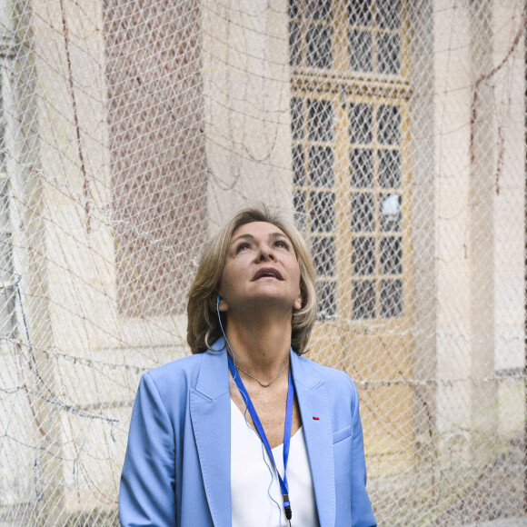 Valérie Pécresse, présidente de la Region Ile de France - V.Pécresse, présidente de la région Ile-de-France, inaugure la 2 ème édition de la Biennale d'architecture et de paysage à Versailles, qui se tient jusqu'au 13 juillet 2022. © JB Autissier / Panoramic / Bestimage 