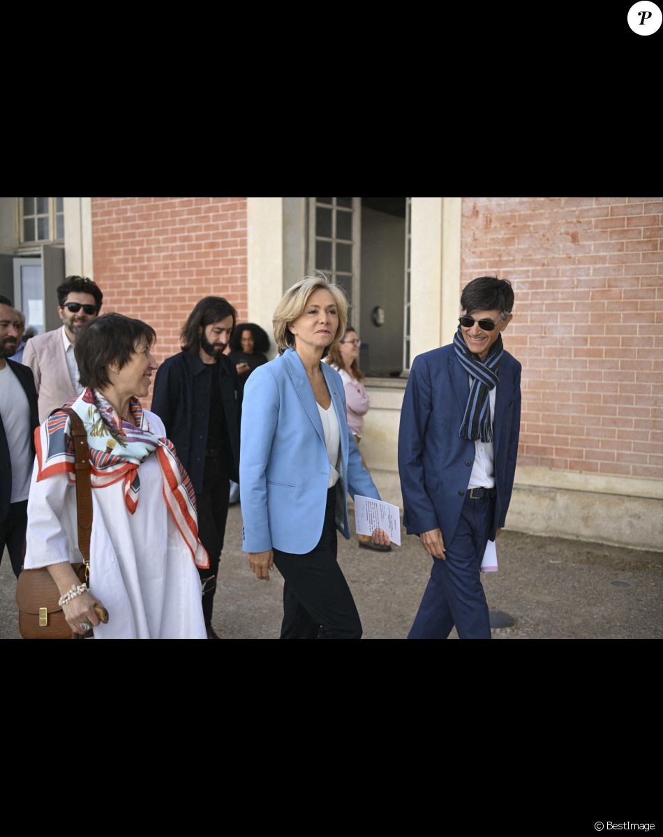 François de Mazières, maire de Versailles, Valérie Pécresse - Presidente de la Region Ile de France - V.Pécresse, présidente de la région Ile-de-France, inaugure la 2 ème édition de la Biennale d'architecture et de paysage à Versailles, qui se tient jusqu'au 13 juillet 2022. © JB Autissier / Panoramic / Bestimage