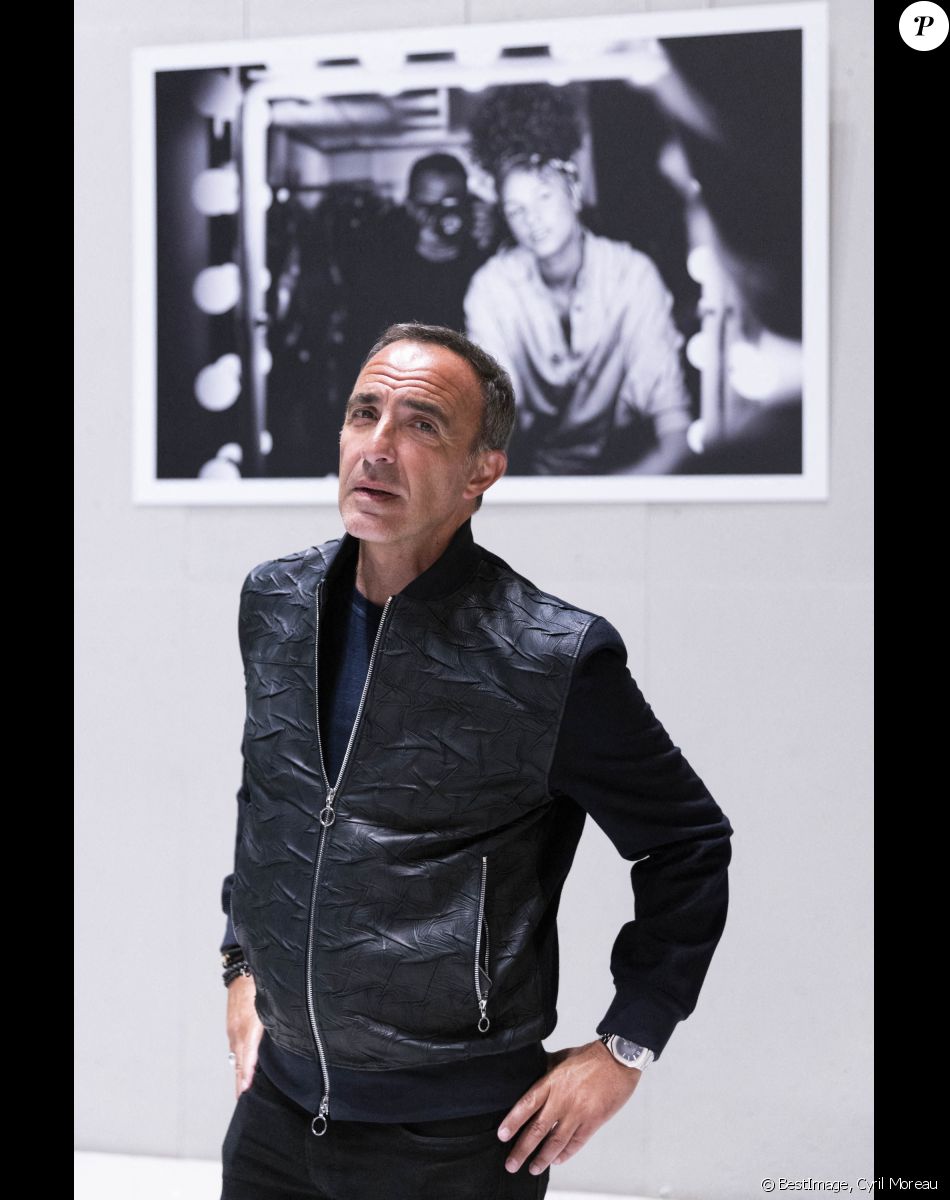 Exclusif - Nikos Aliagas - Vernissage de l'exposition photographique de Nikos Aliagas "Regards Miroirs" à la Seine Musicale à Boulogne-Billancourt le 14 avril 2022. © Cyril Moreau/Bestimage