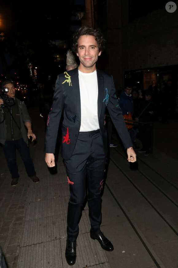 Mika - Les célébrités arrivent à la soirée des "2019 Attitude Awards" à Londres, le 9 octobre 2019.